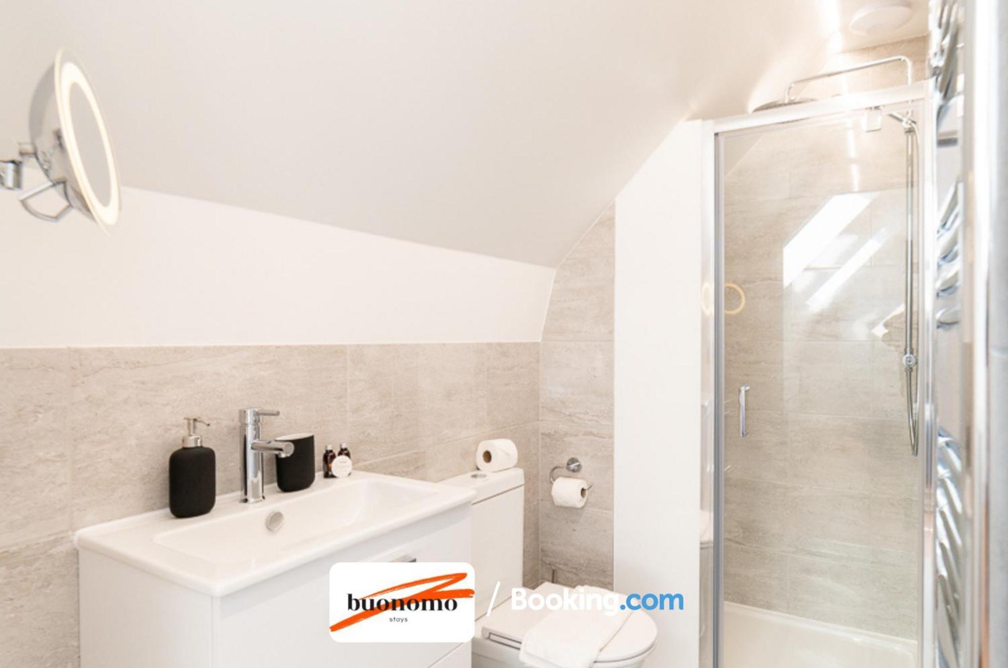 Two Bedroom Apartment At Buonomo Stays Short Lets & Serviced Accommodation Λονδίνο Εξωτερικό φωτογραφία