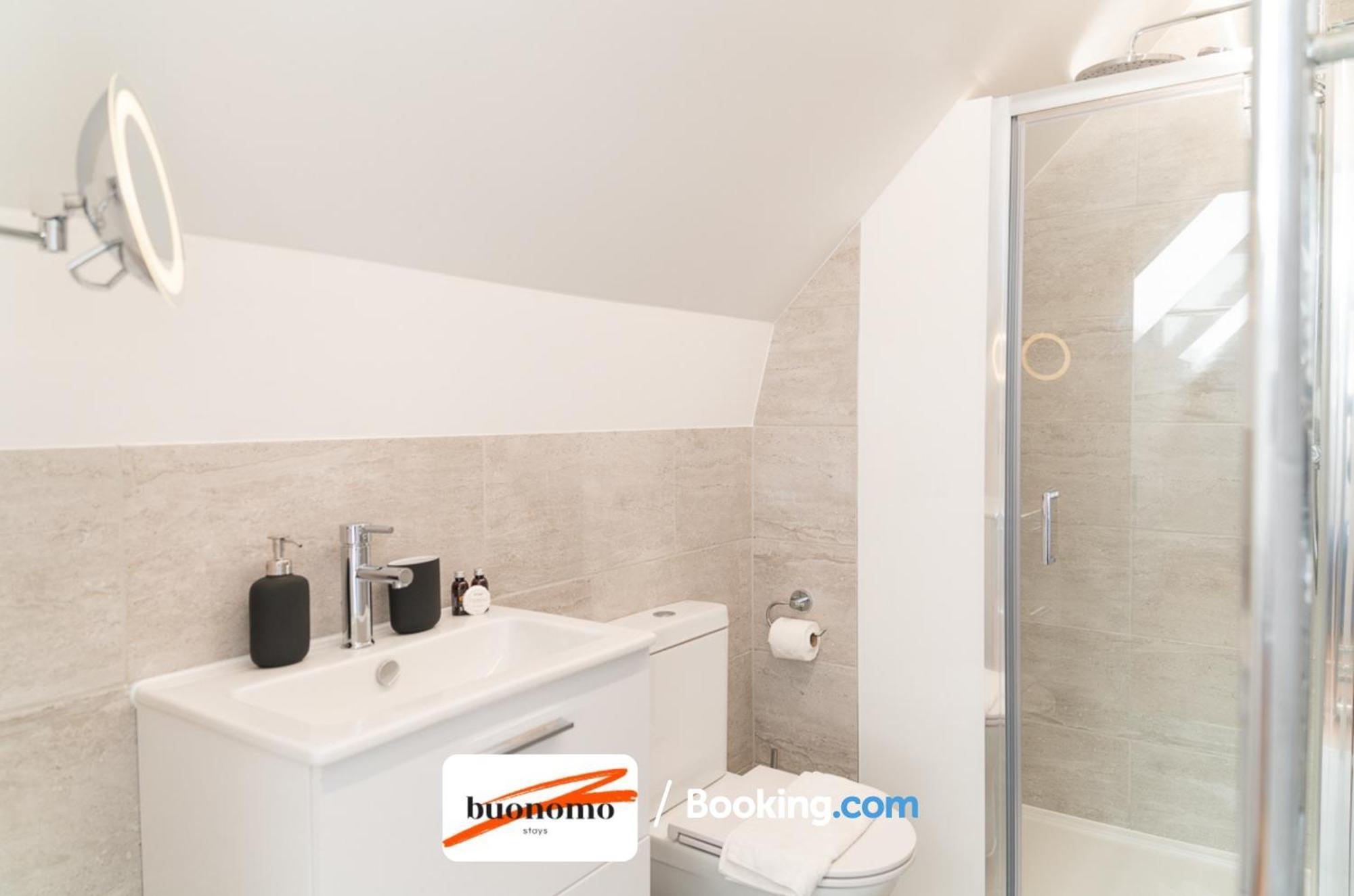 Two Bedroom Apartment At Buonomo Stays Short Lets & Serviced Accommodation Λονδίνο Εξωτερικό φωτογραφία
